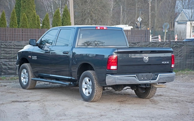Dodge RAM cena 69000 przebieg: 120000, rok produkcji 2016 z Warszawa małe 379